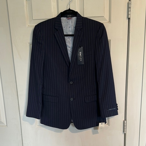 NWT Tommy Hilfiger Navy Suit jacket size 18 Boys - Picture 1 of 7